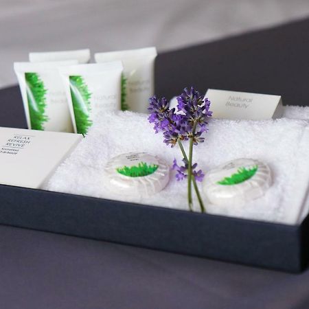 Hotel Areal Botanika Unhošť Esterno foto